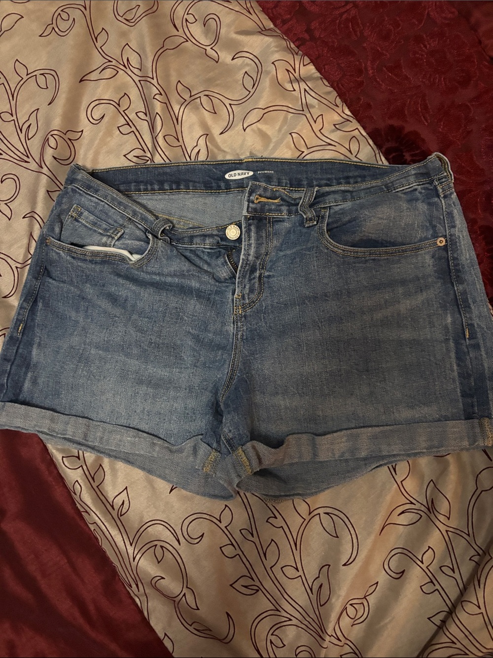 Old Navy Denim Roll-Cuff Jean Shorts in Blue